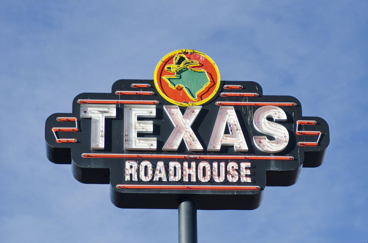 Texas Roadhouse To Pay $12 Million Settlement
